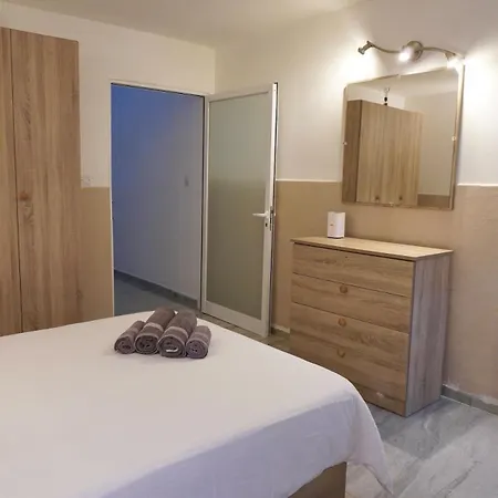 San Nikola Getaway * Слима